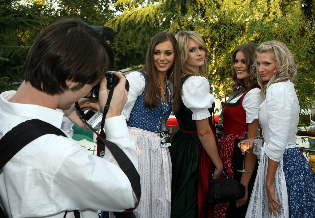 GIRLS